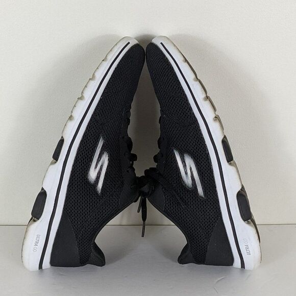 Skechers Black and White Sneakers Women's 9.5 - Picture 9 of 10